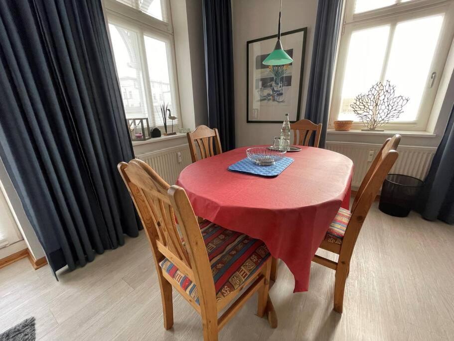 Nur 50 Meter Zum Strand: Tolles Apartment *